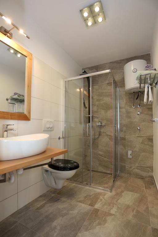 Apartments Ivan Spadina Tisno Zewnętrze zdjęcie